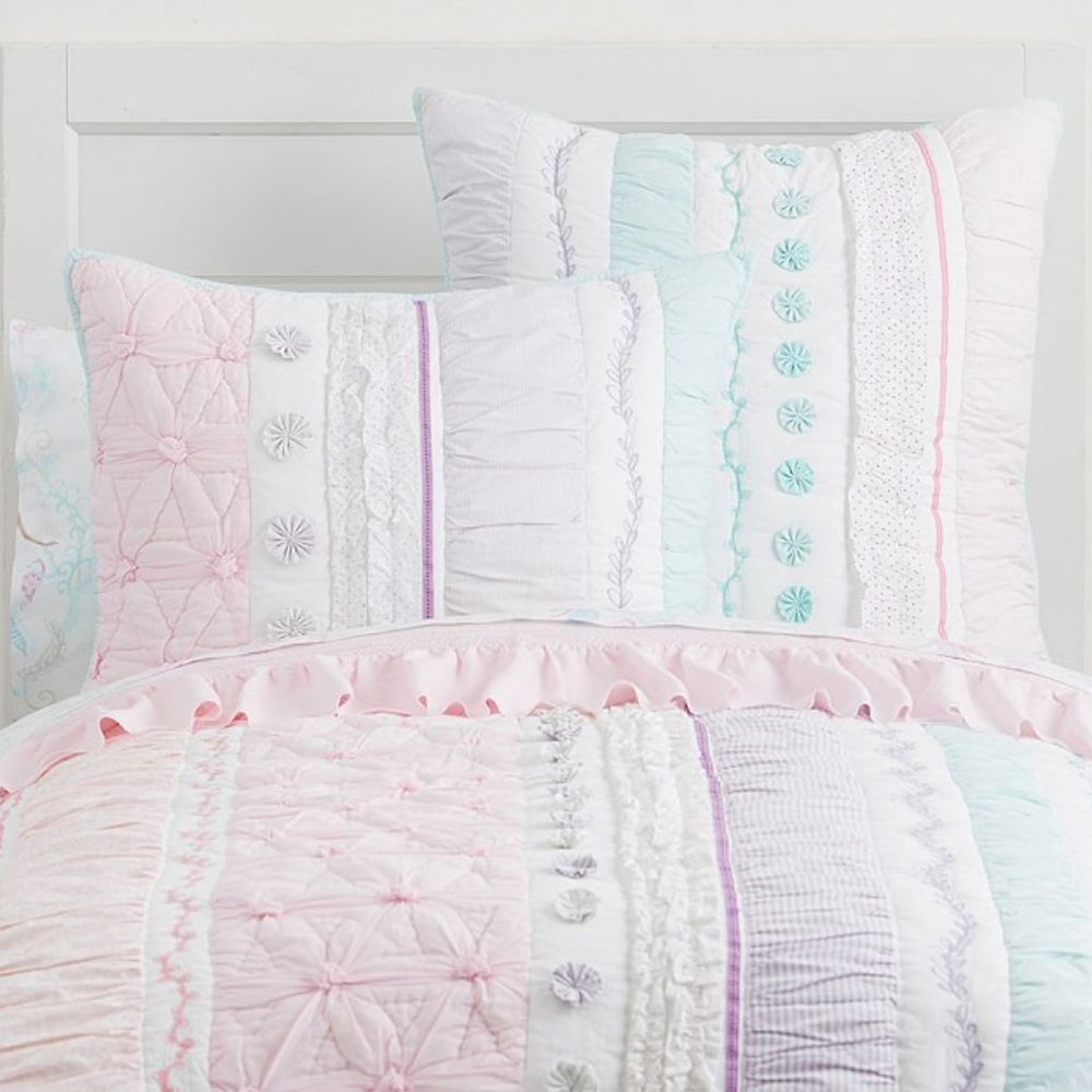 Pottery Barn Bailey Ruffle Reversible Queen Quilt